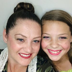 Meet your Posher, Crystal olivia